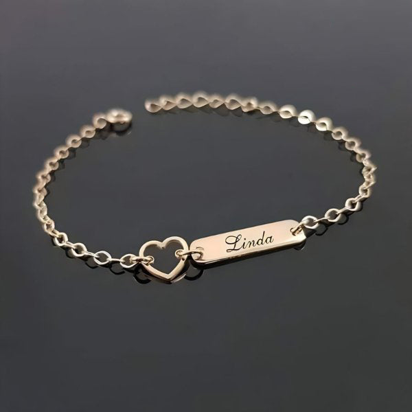 "Linda" Simple Customized Bracelet - Gold Plated