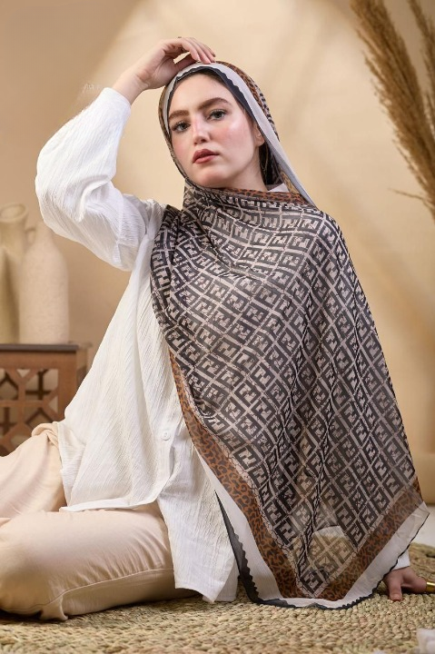 Renad Scarf - Dubetta Scarf