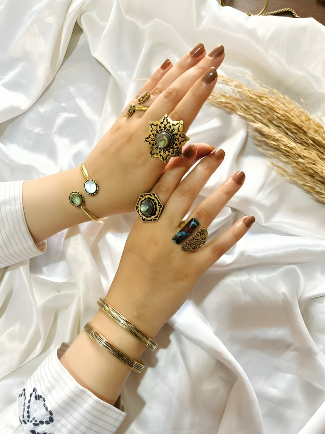 مجموعة بلقيس