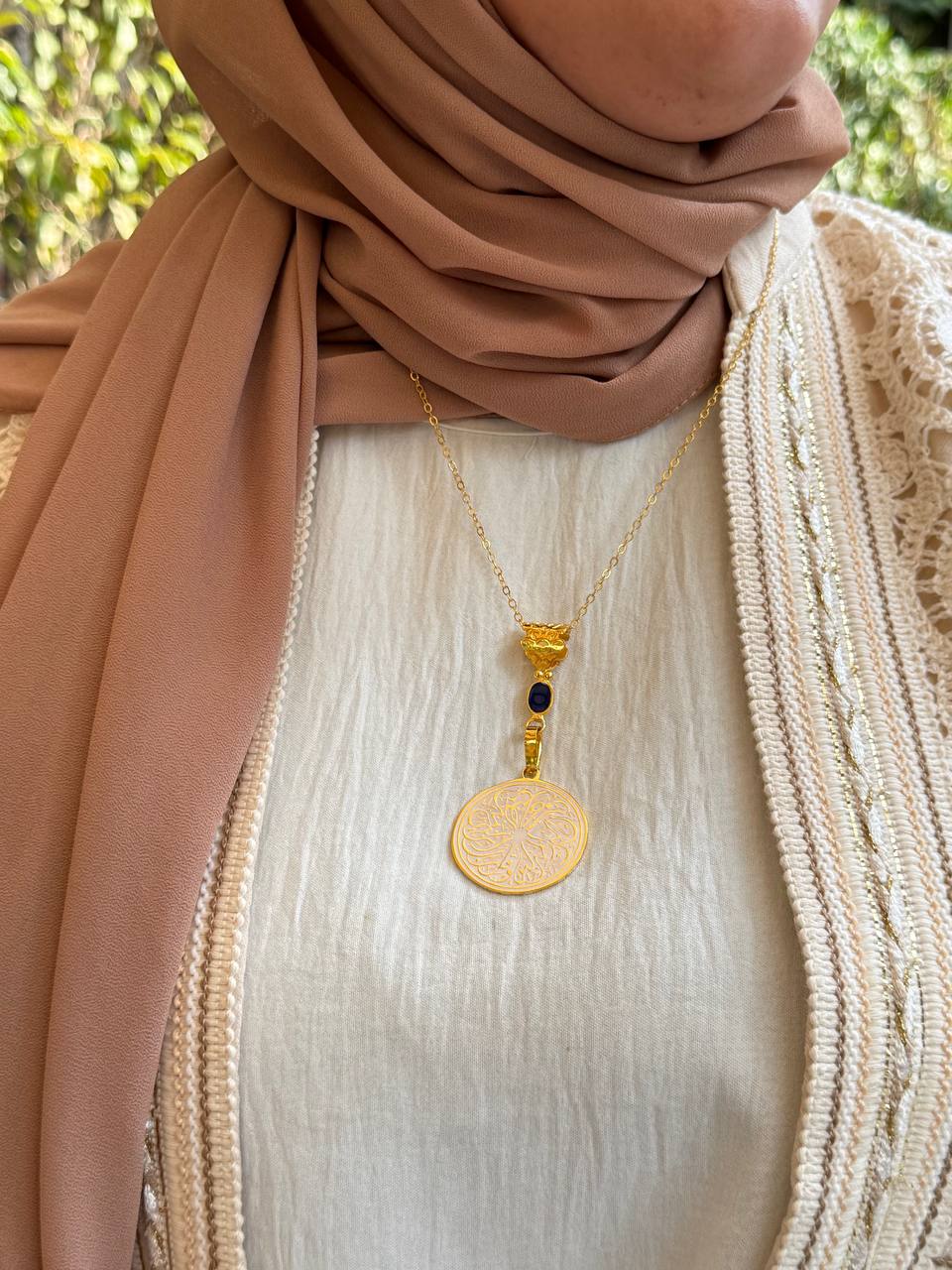 Golden Glow Necklace – Gold Plated