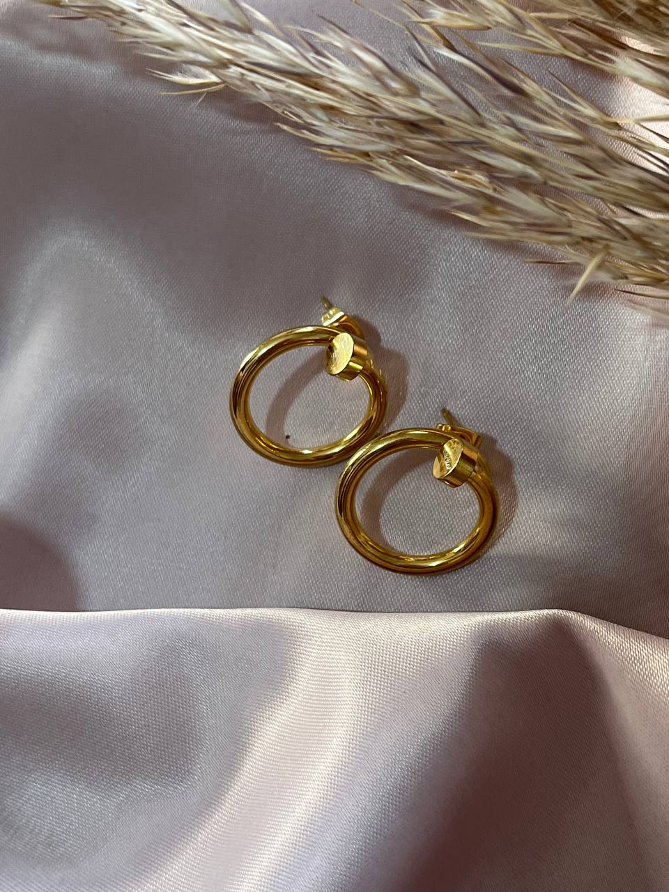 Laura Earrings - Gold Plated
