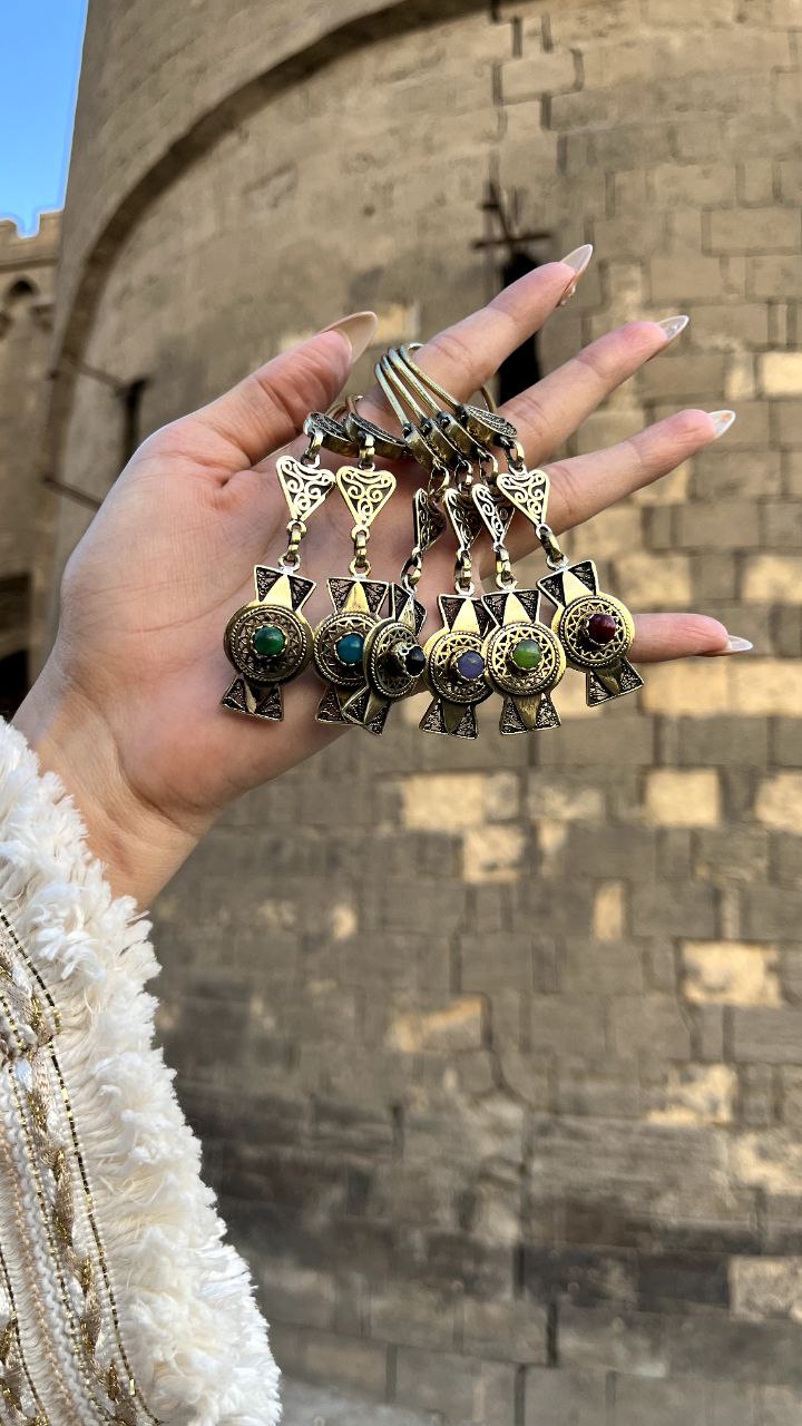 سلسلة مفاتيح مادلين - مطلية بالفضة