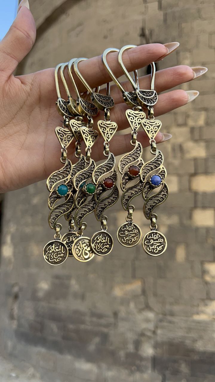 سلسلة مفاتيح مادلين - مطلية بالفضة