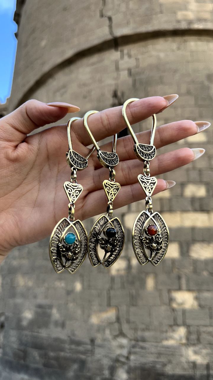 سلسلة مفاتيح مادلين - مطلية بالفضة