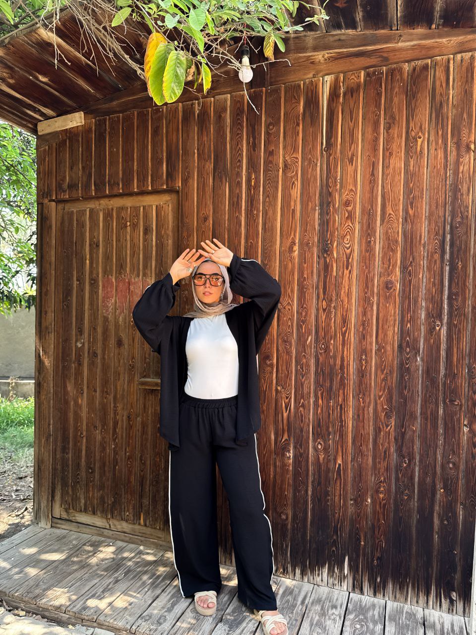 Fatima Suit - Linen