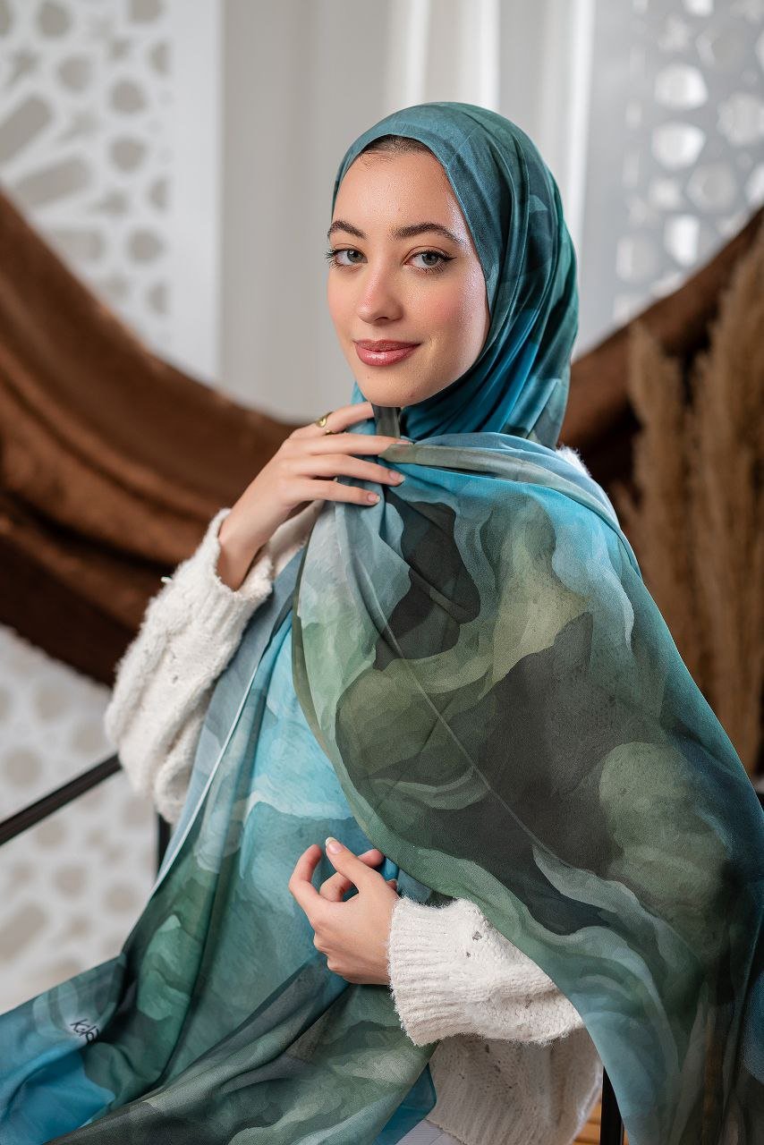 Hind Scarf - Crepe Digital