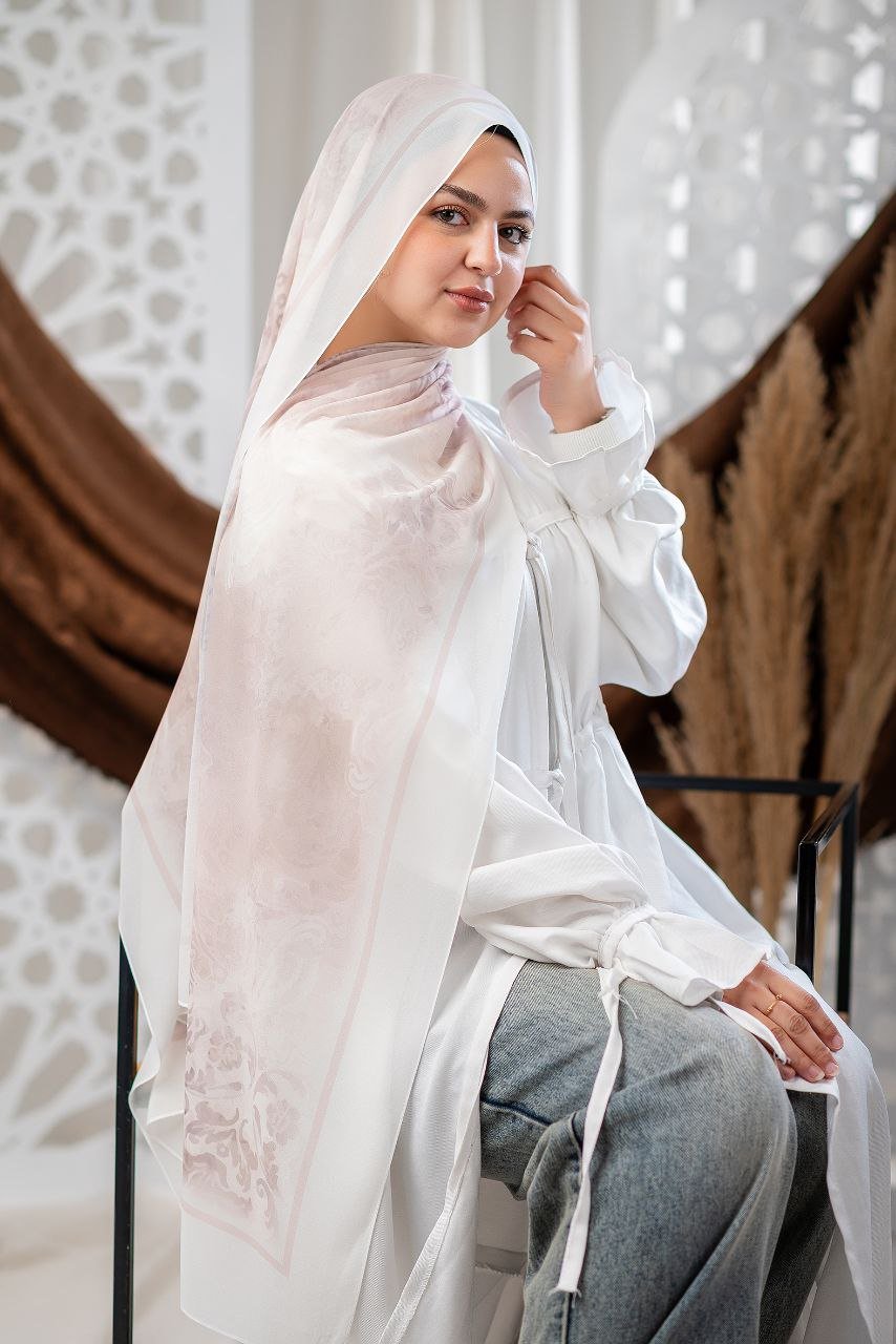 Nyra Scarf - Crepe Digital