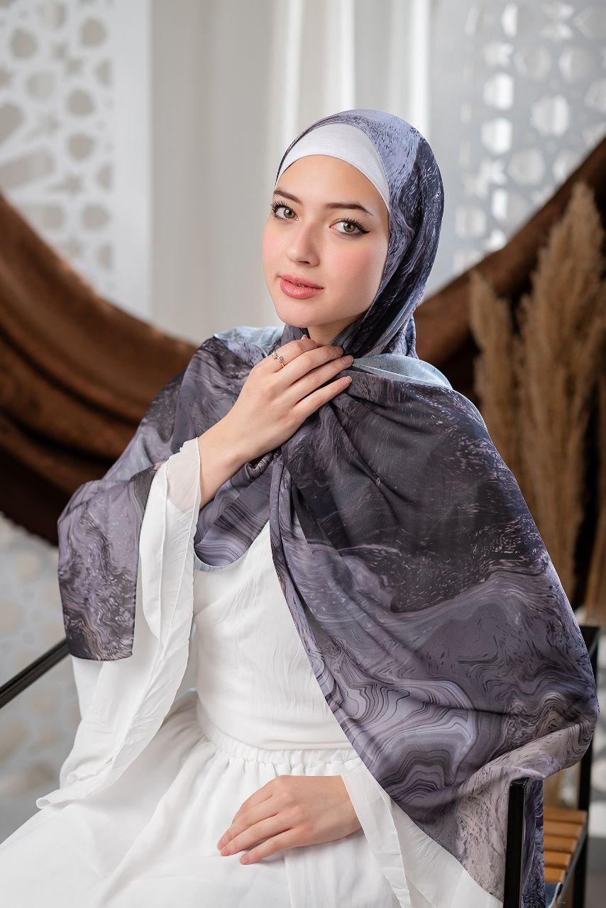 Rewan Scarf - Crepe Digital