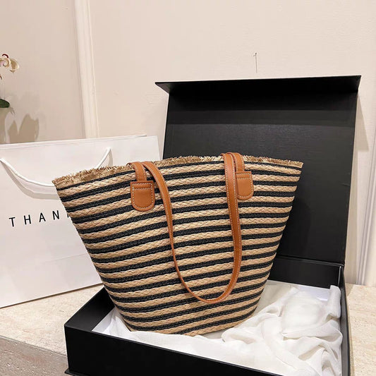 Yasmina Beach Bag - Wicker