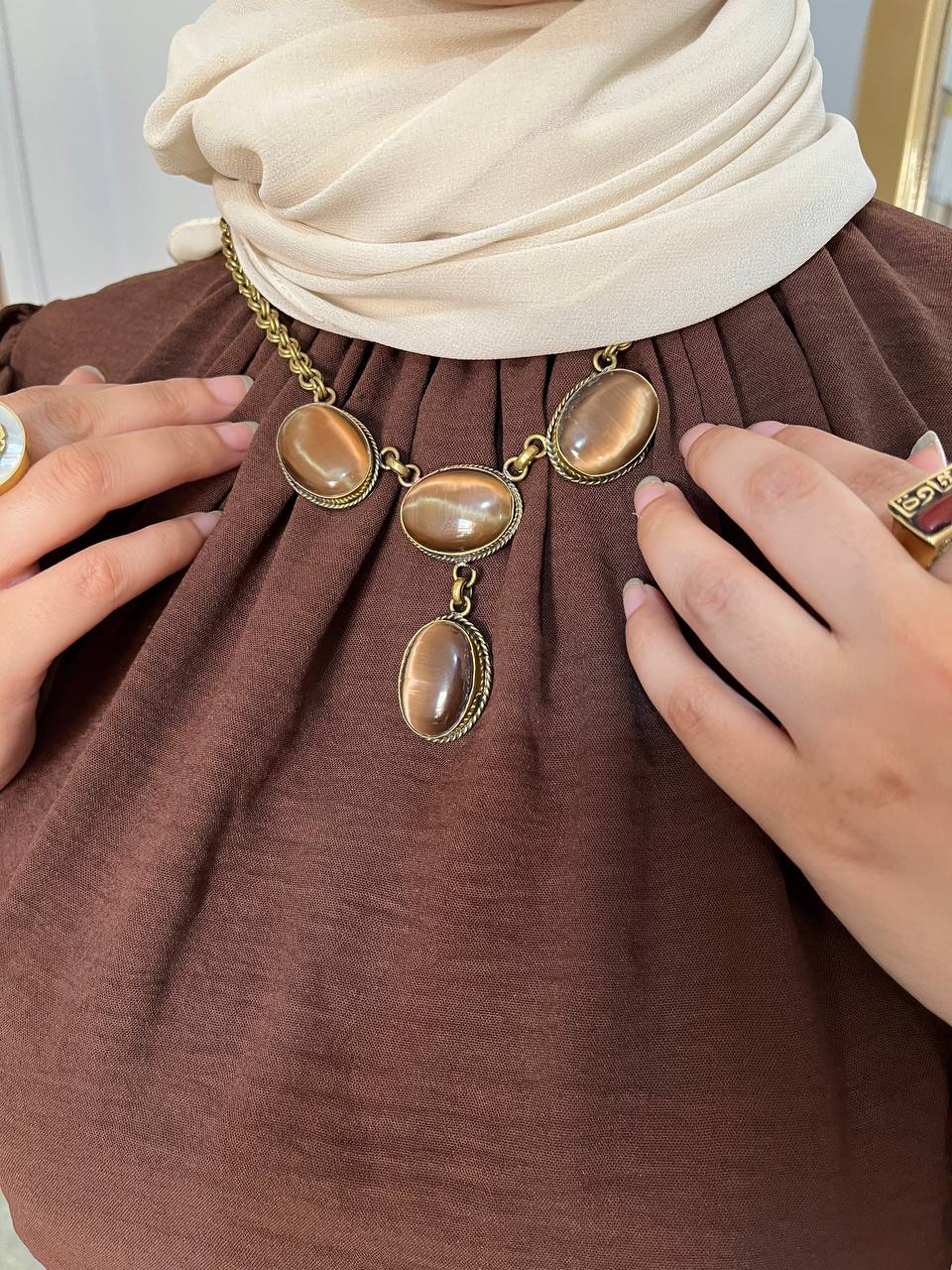 Unique Afnan Necklace -  Agate Stone