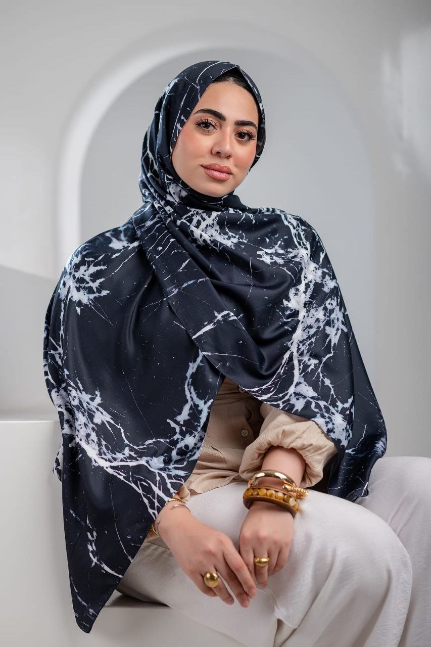 Zeynep Scarf - Satin Digital