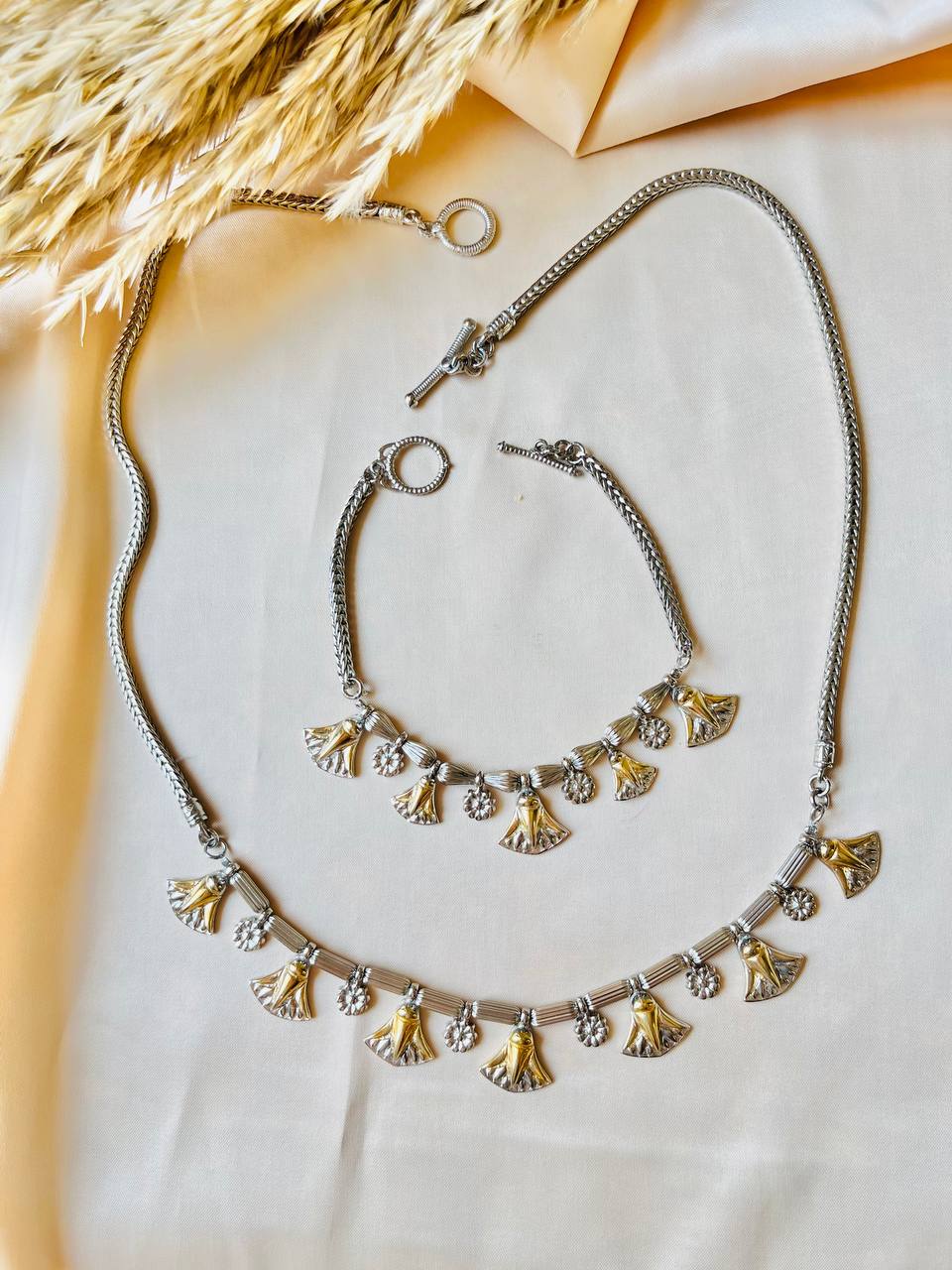 Luxurious And Unique Set - Silver Plated And Gold Plated