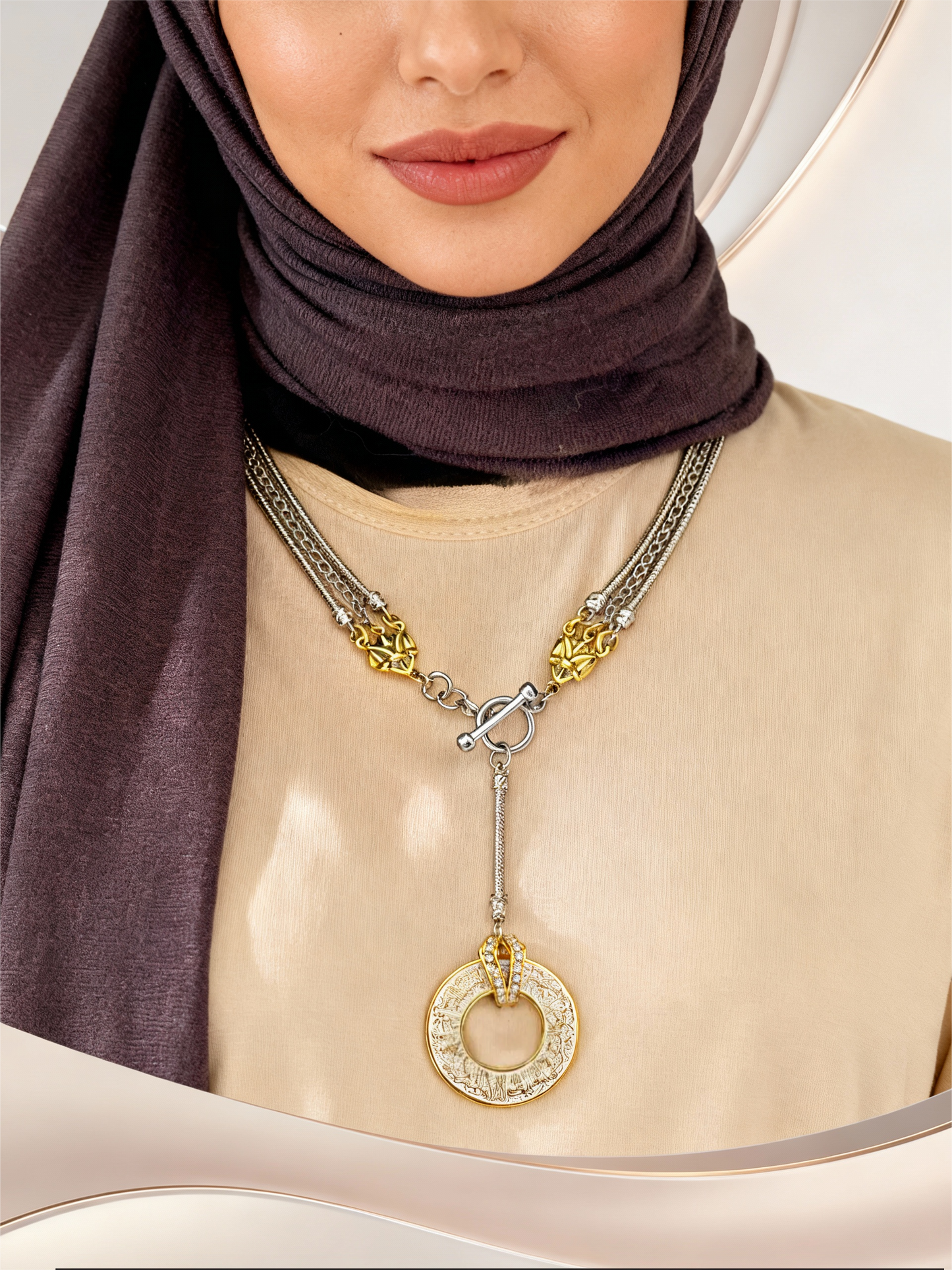 Calligraphy Shine - Gold Plated Necklace