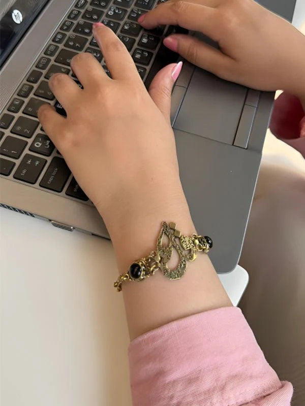 مجموعة بلقيس