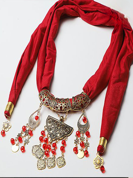 Red Hur Necklace Scarf