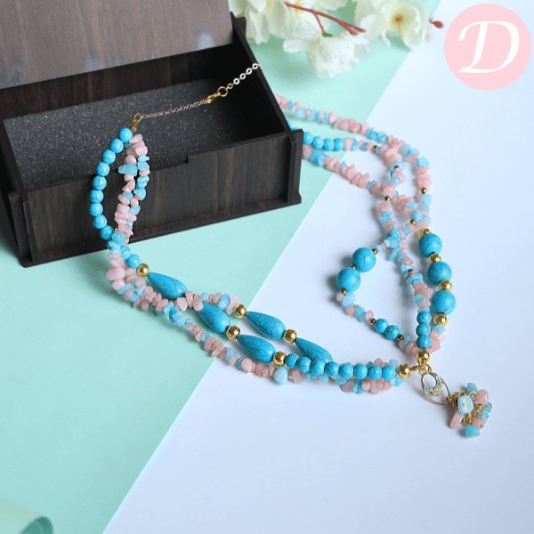 Vintage Dovetail Necklace - Turquoise and Seashell