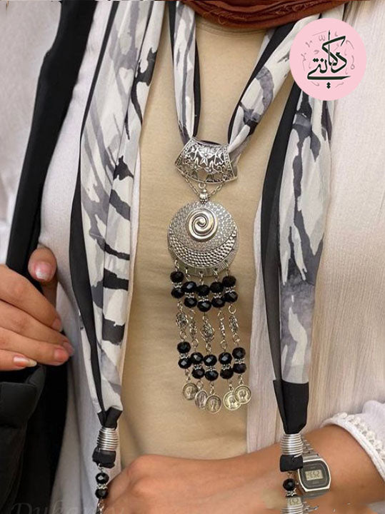 Radwa Necklace Scarf