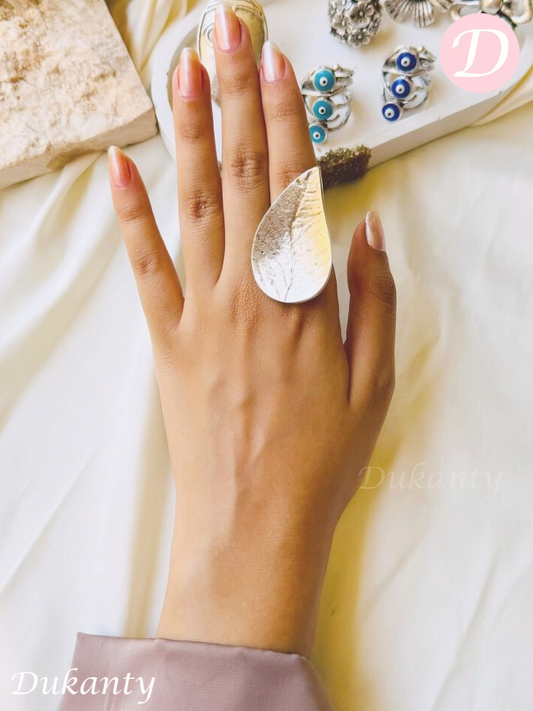 Pretty Elegant Ring