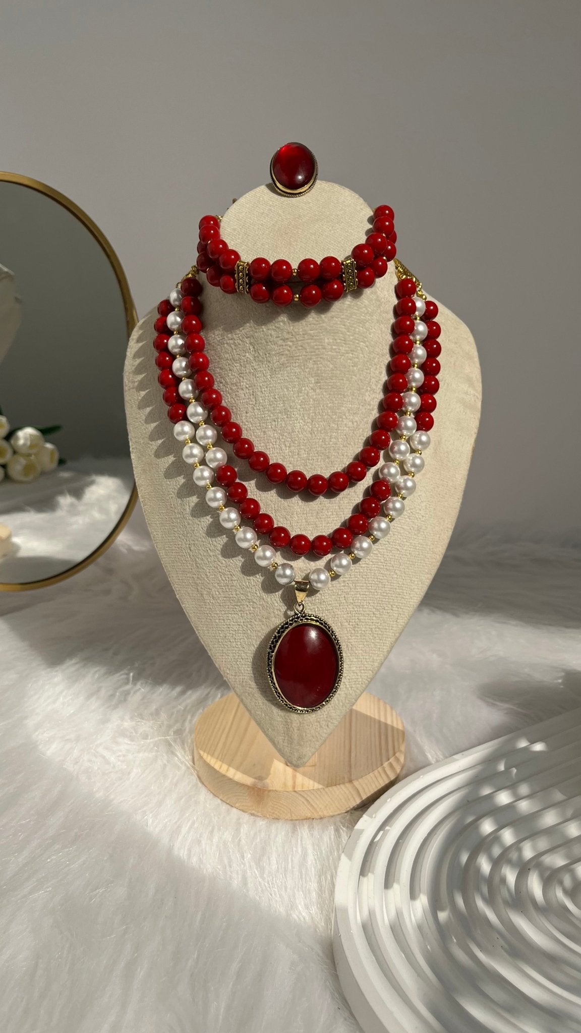 Sara Elegant Set Pearl and Marjan