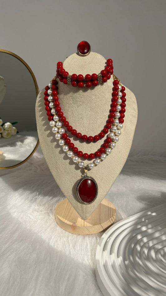 Sara Elegant Set Pearl and Marjan