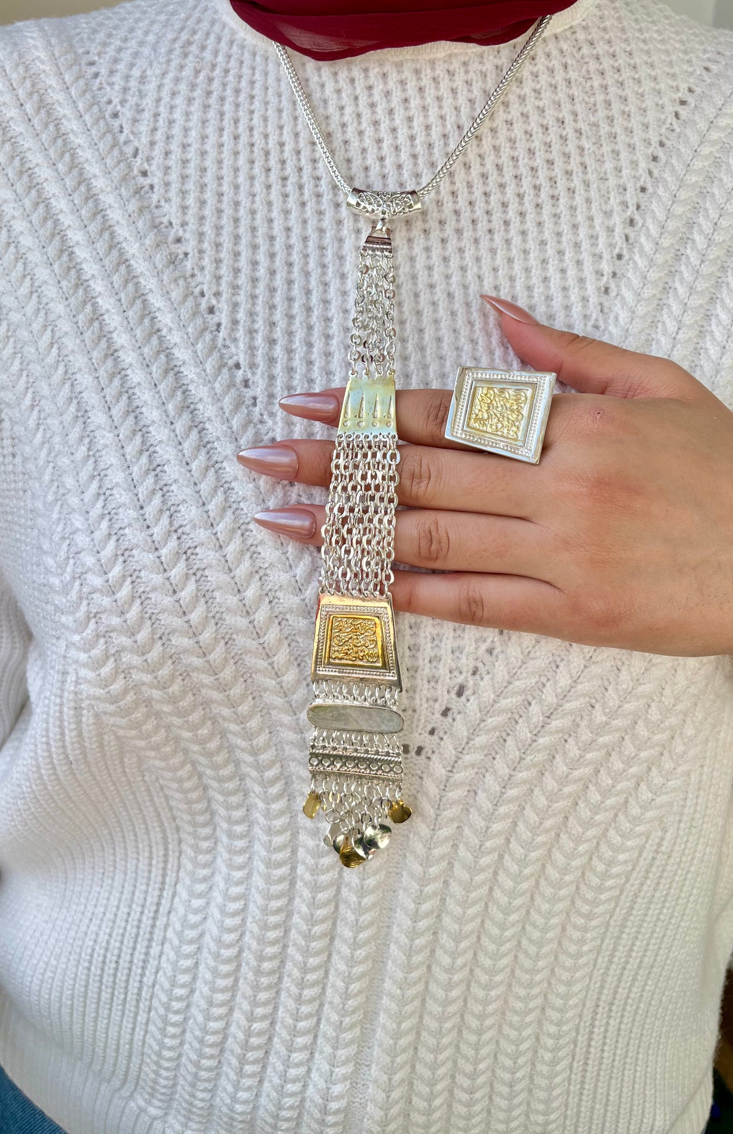 طقم عربي جديد - مطلي بالفضة ومطلي بالذهب