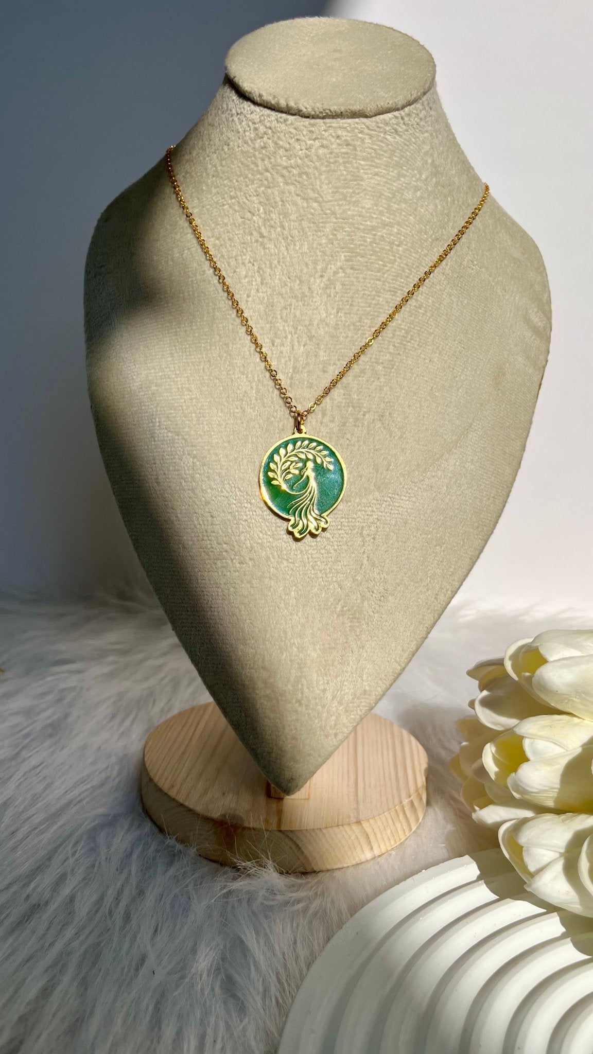 Nirmeen Necklace - Gold Plated