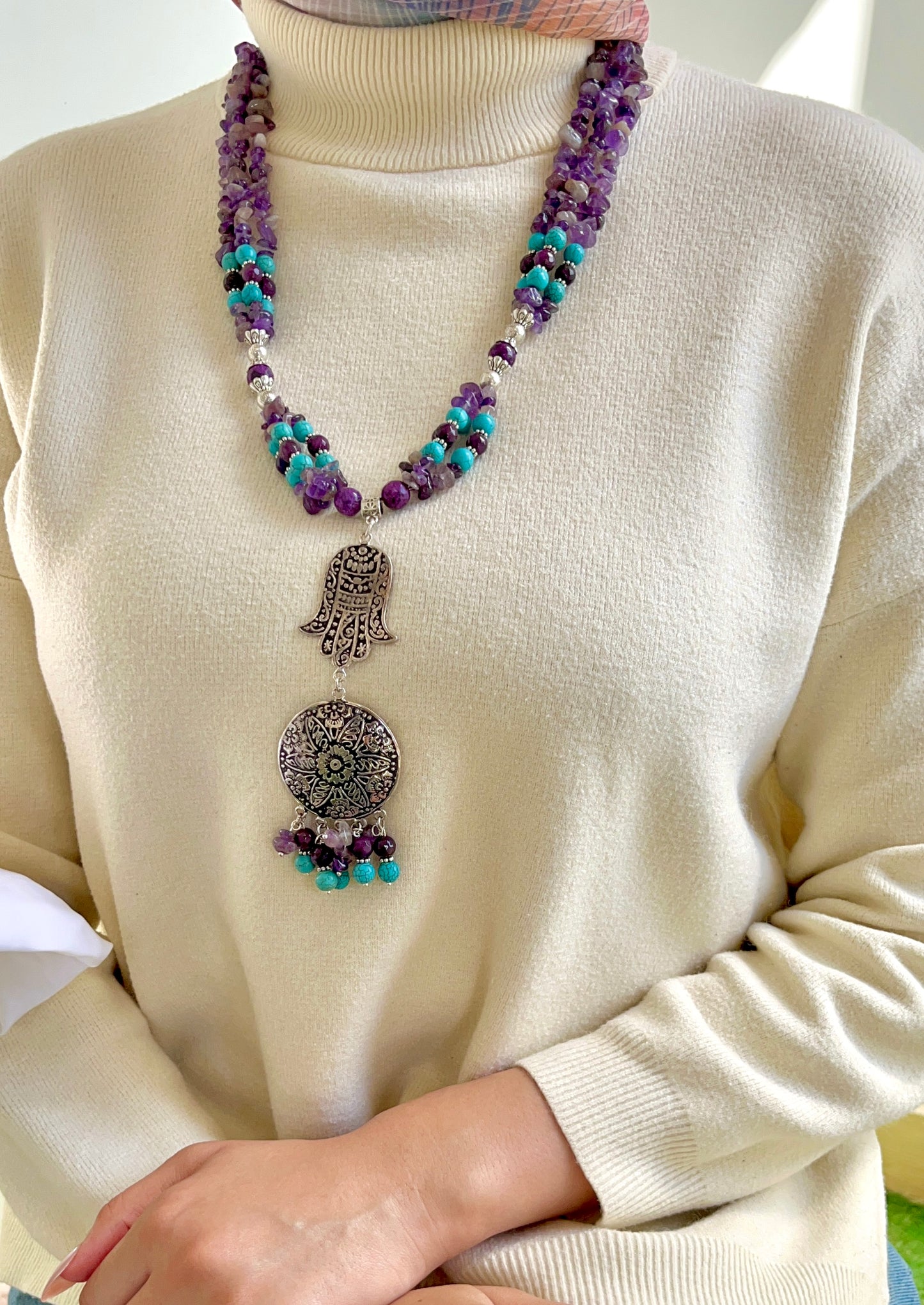 Hasnaa Necklace - Mixed Stones