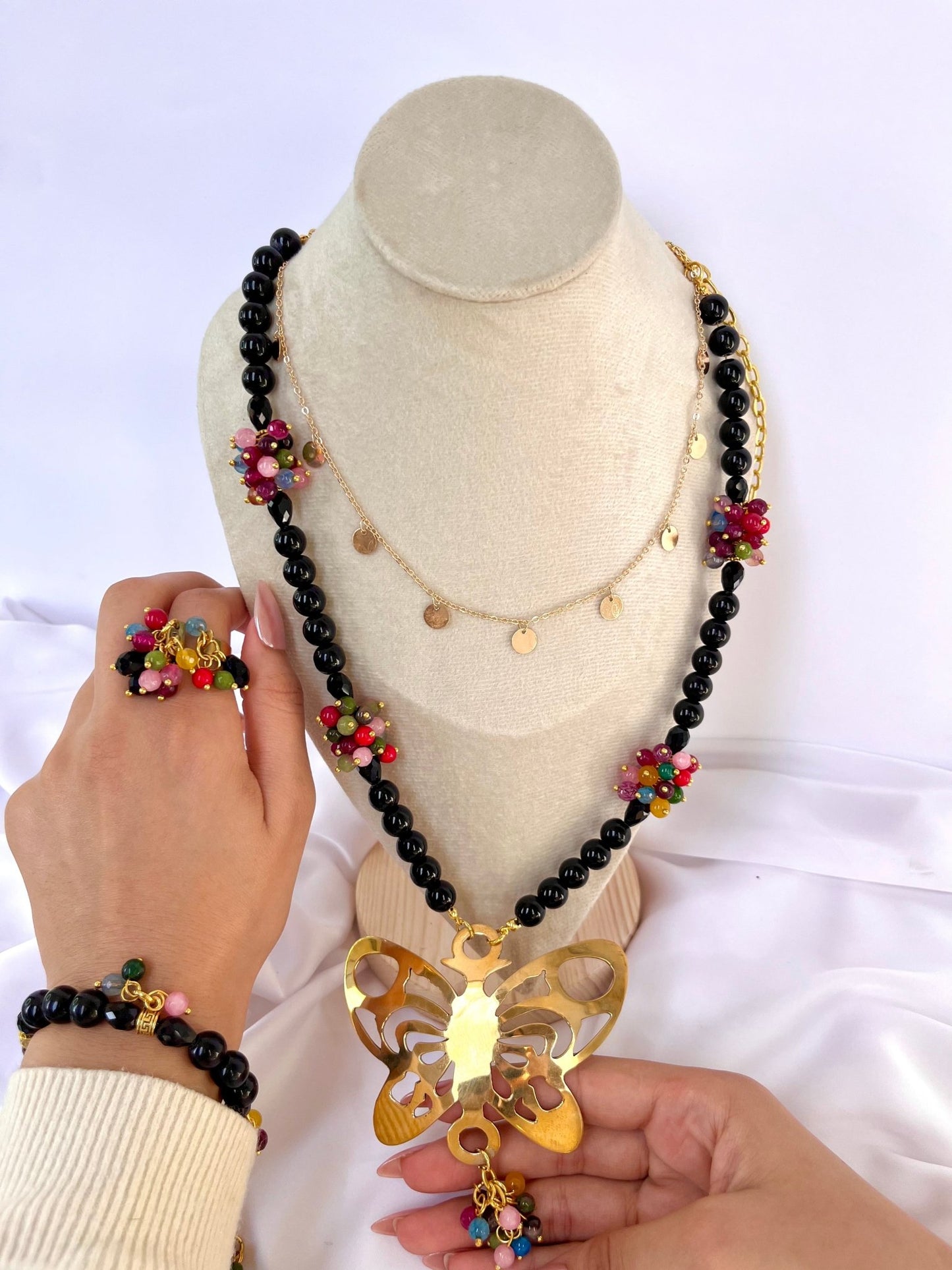 طقم صافيناز - أحجار العقيق