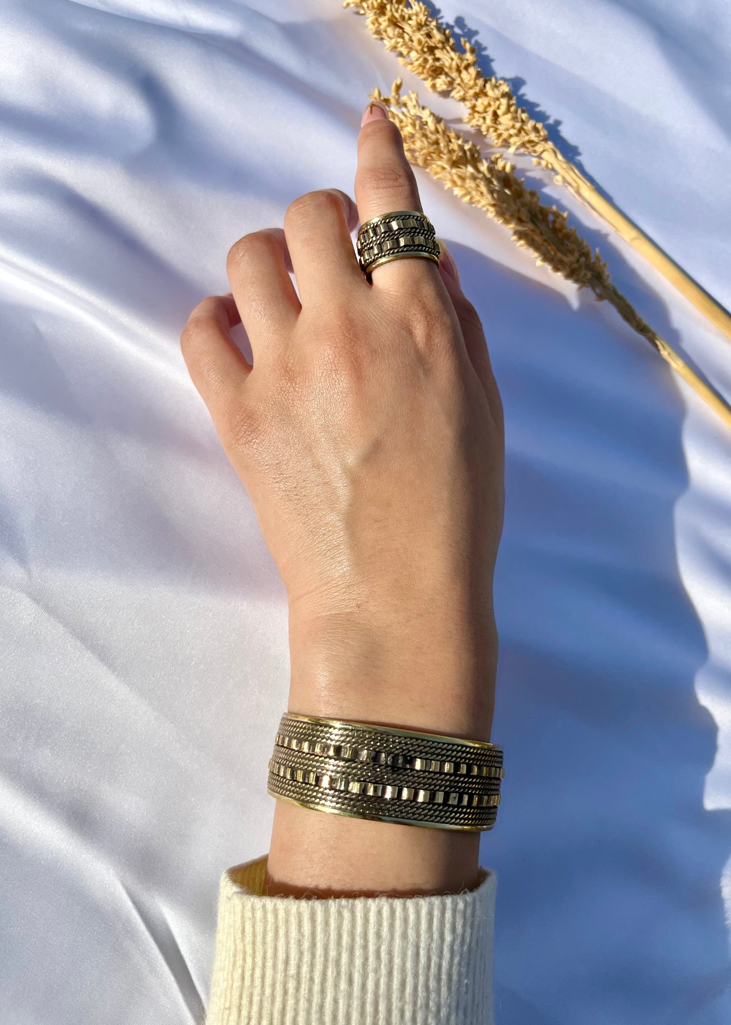 طقم "أنتا عمري" - مطلي بالفضة والعقيق