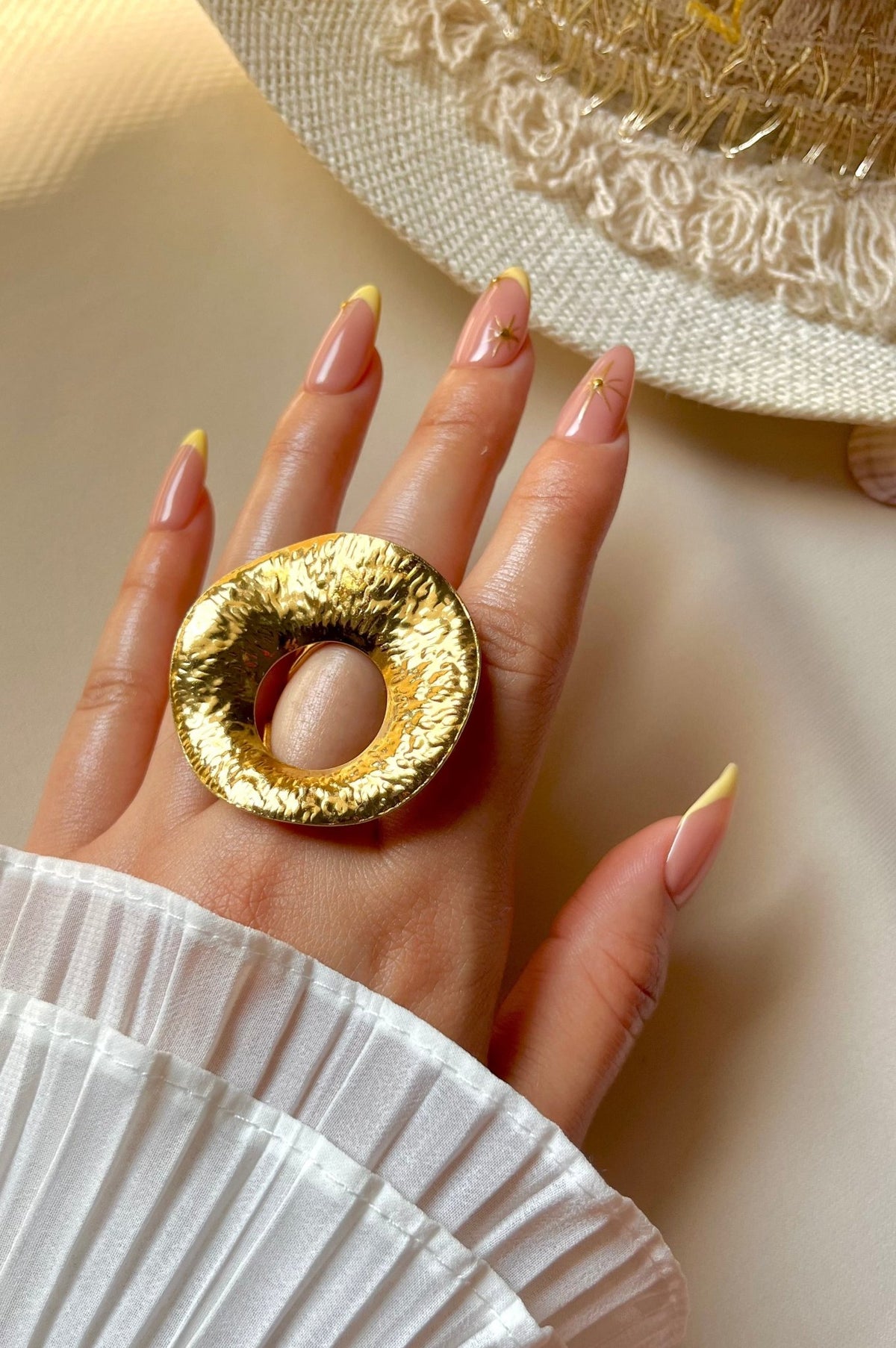 Unique Circle Ring - Stainless Steel