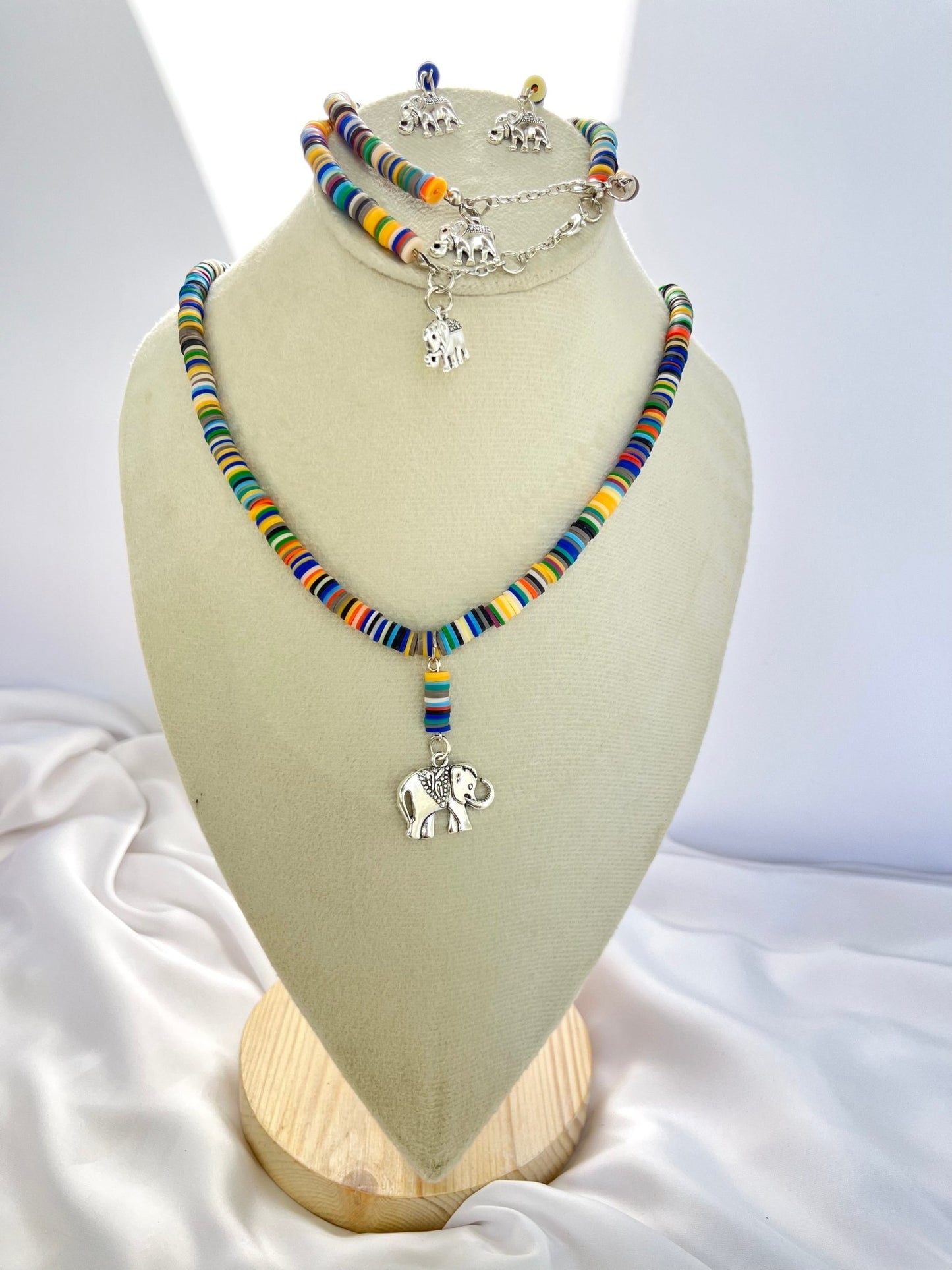 مجموعة الفيل البسيطة