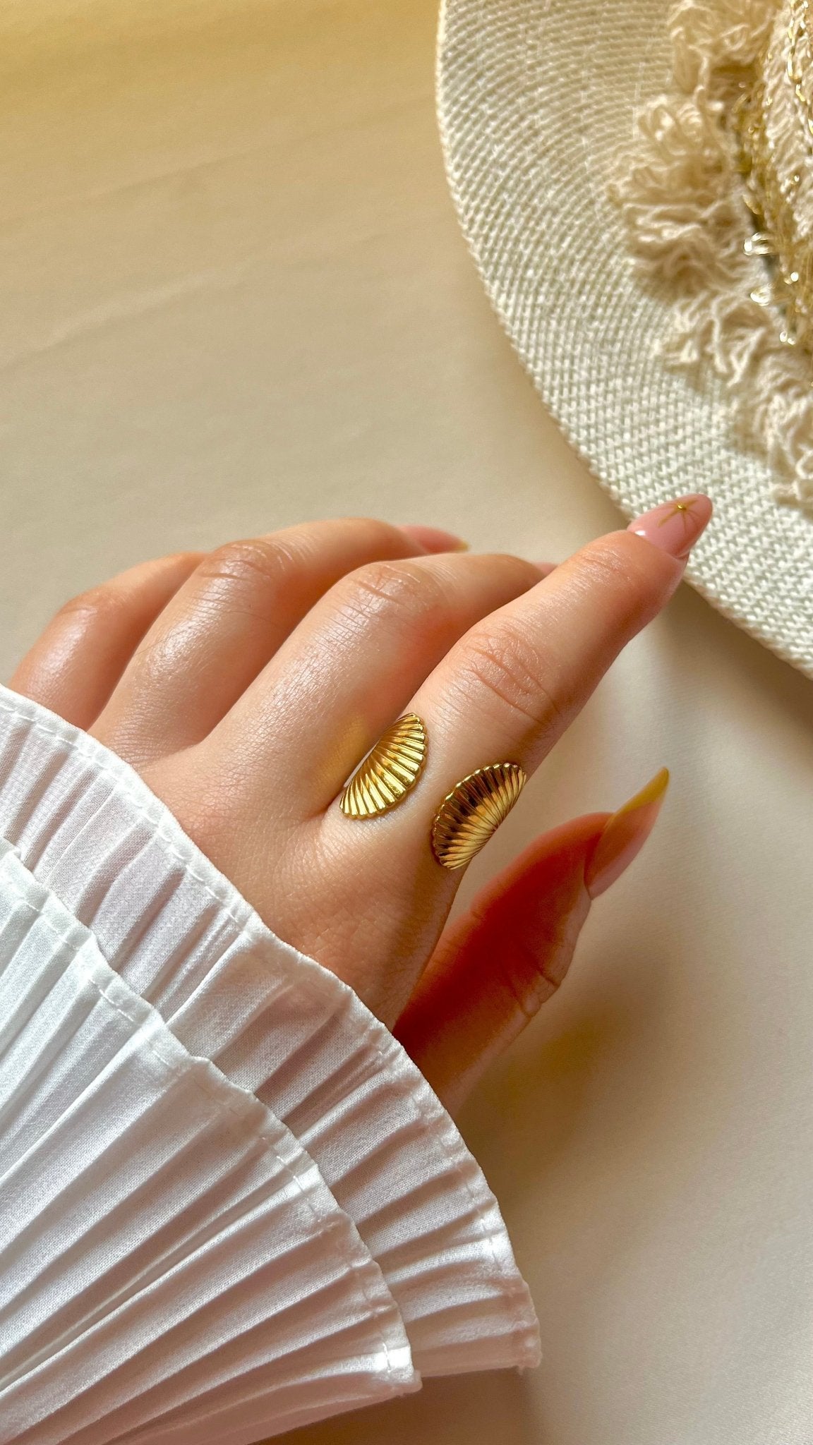 Summer Shell Ring - Stainless Steel