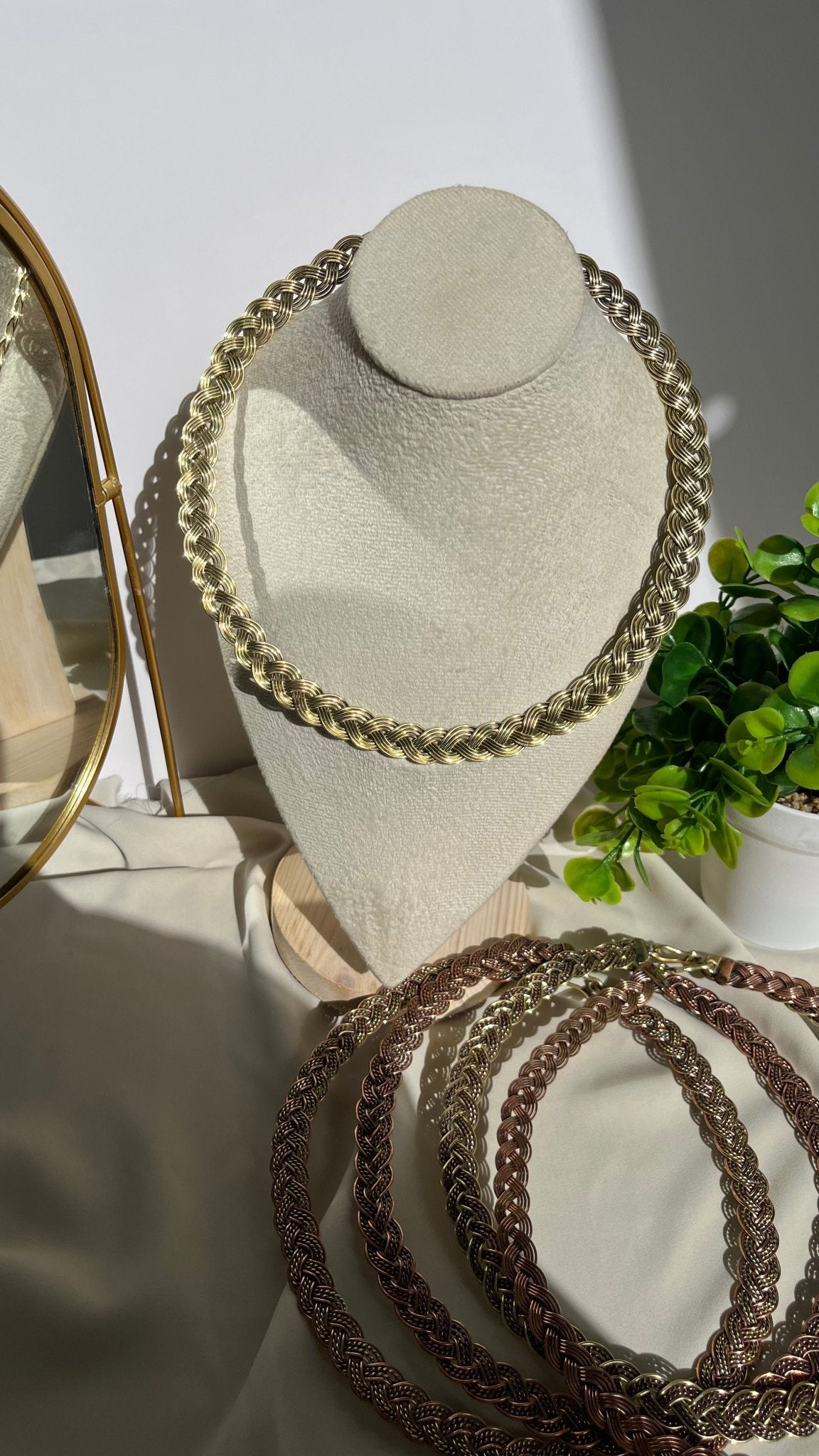 قلادة نيروز - نحاس نقي