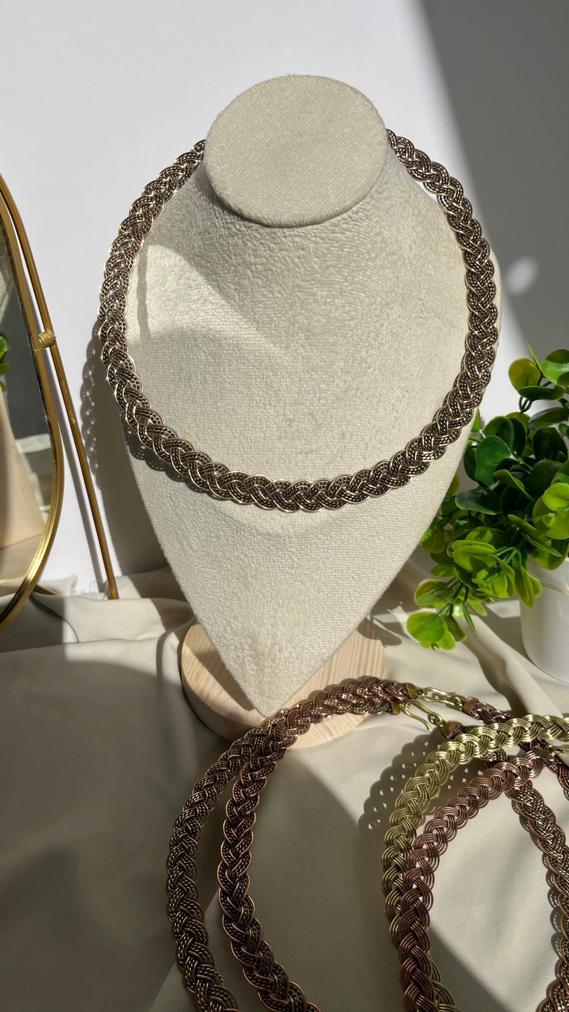 قلادة نيروز - نحاس نقي