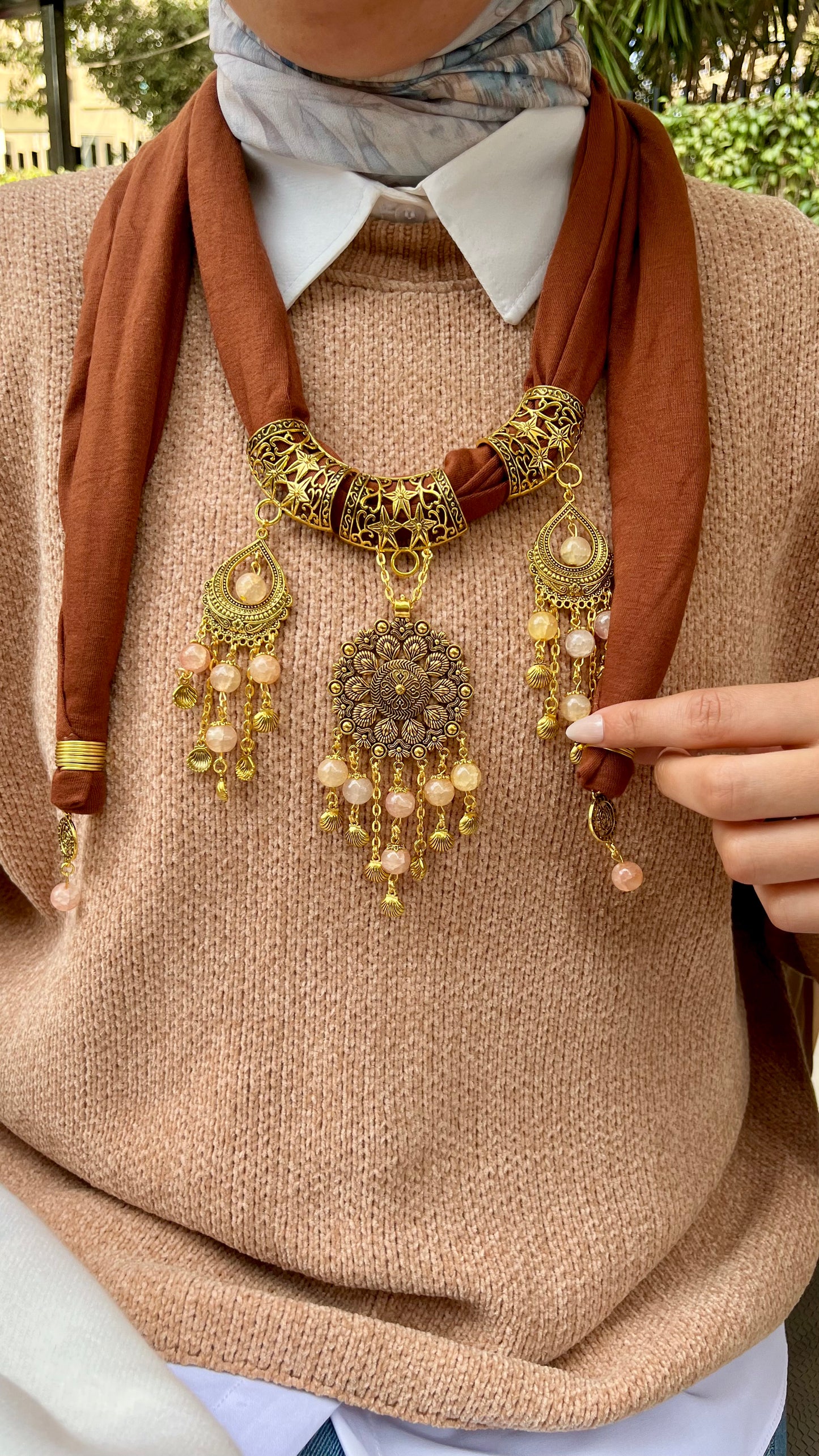 قلادة وشاح خير حافظ - قطن