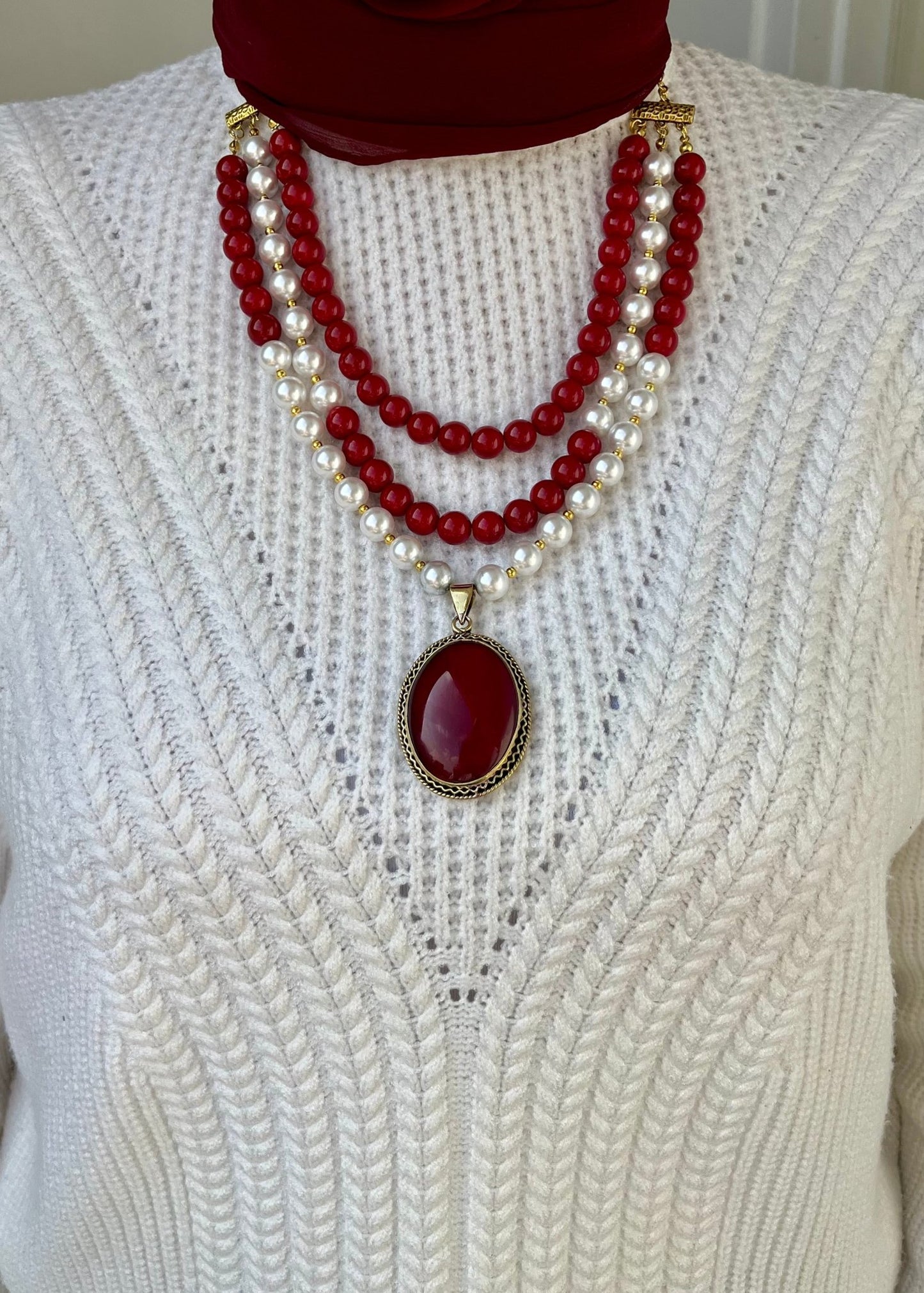 Sara Elegant Set Pearl and Marjan