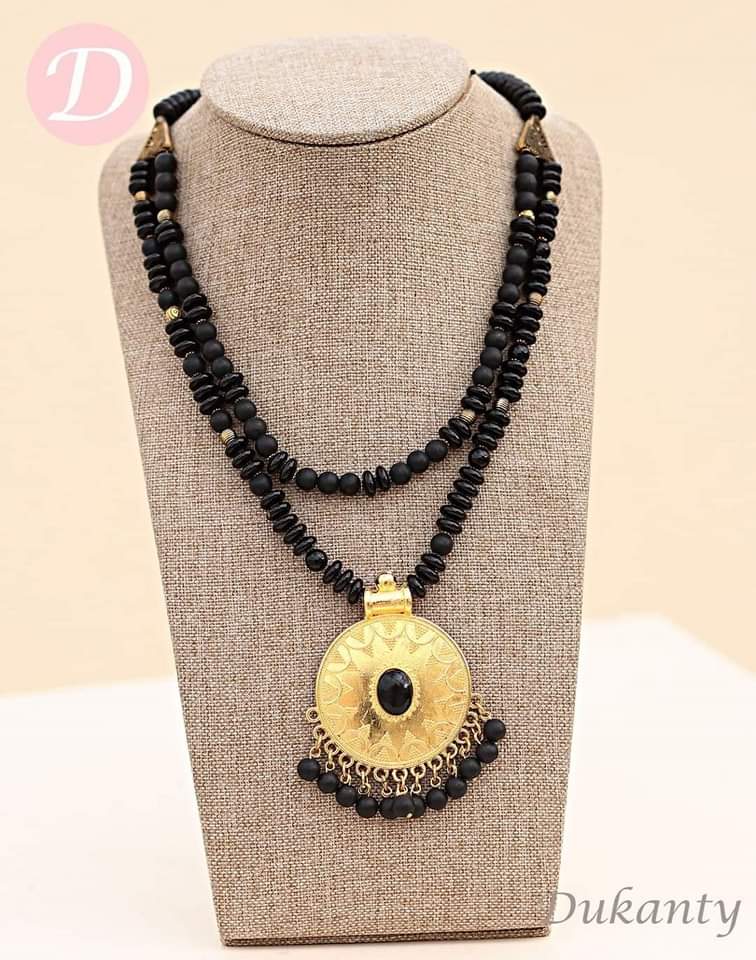 Raven Necklace - Onyx