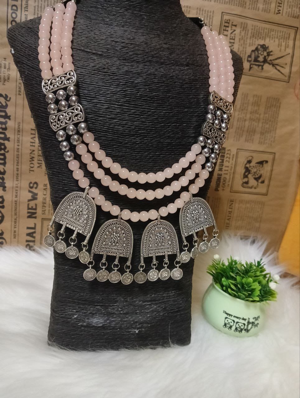 Nadra Necklace - Agate Stones