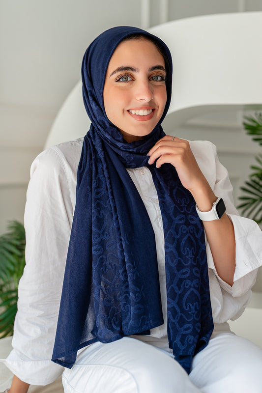 Dalila Scarf - Kuwaiti