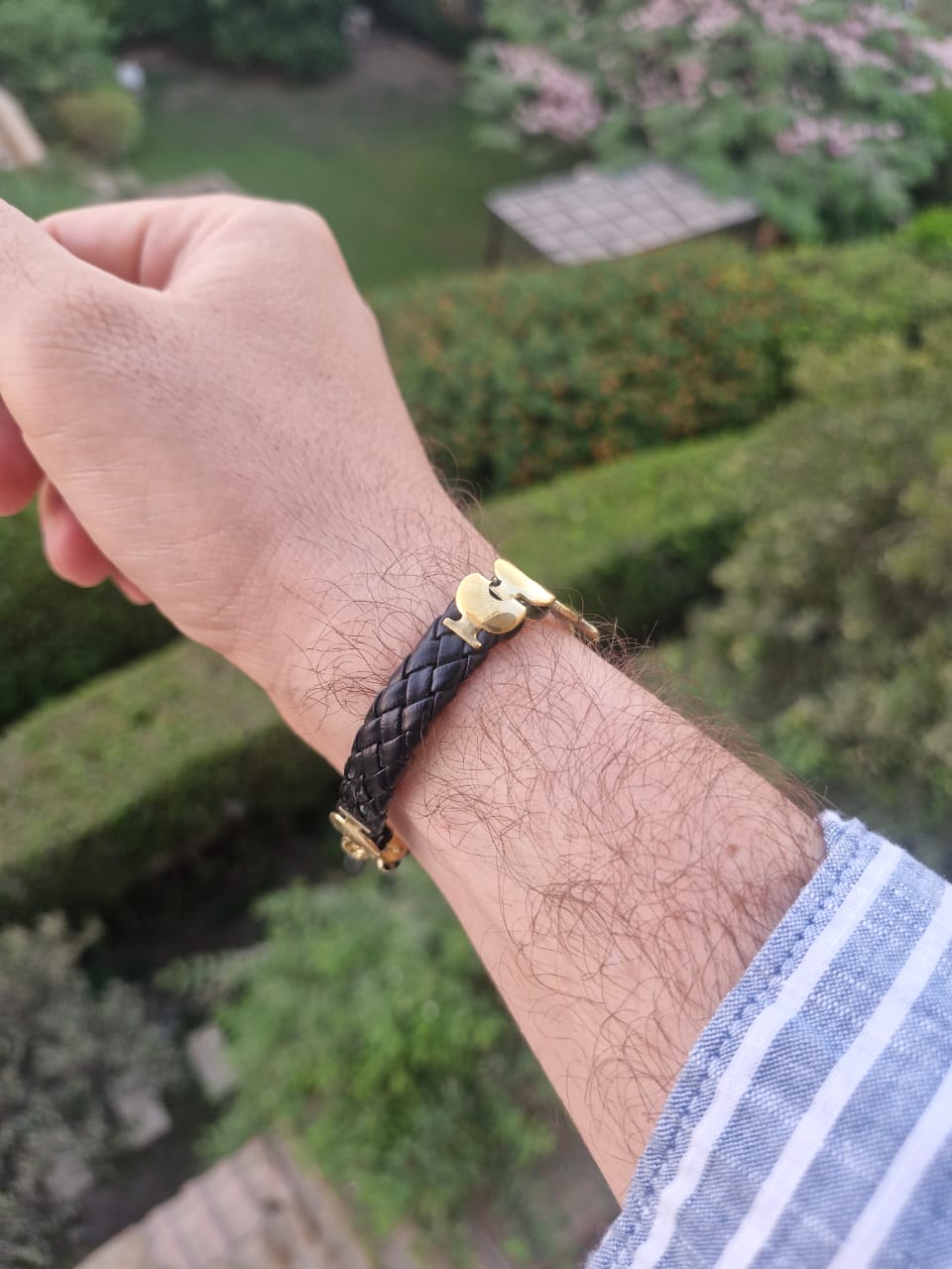 سوار إسلام البسيط