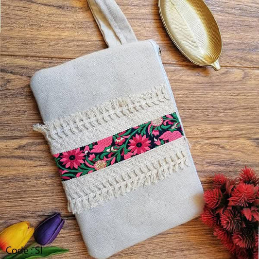 Leen Handmade Clutch - Linen