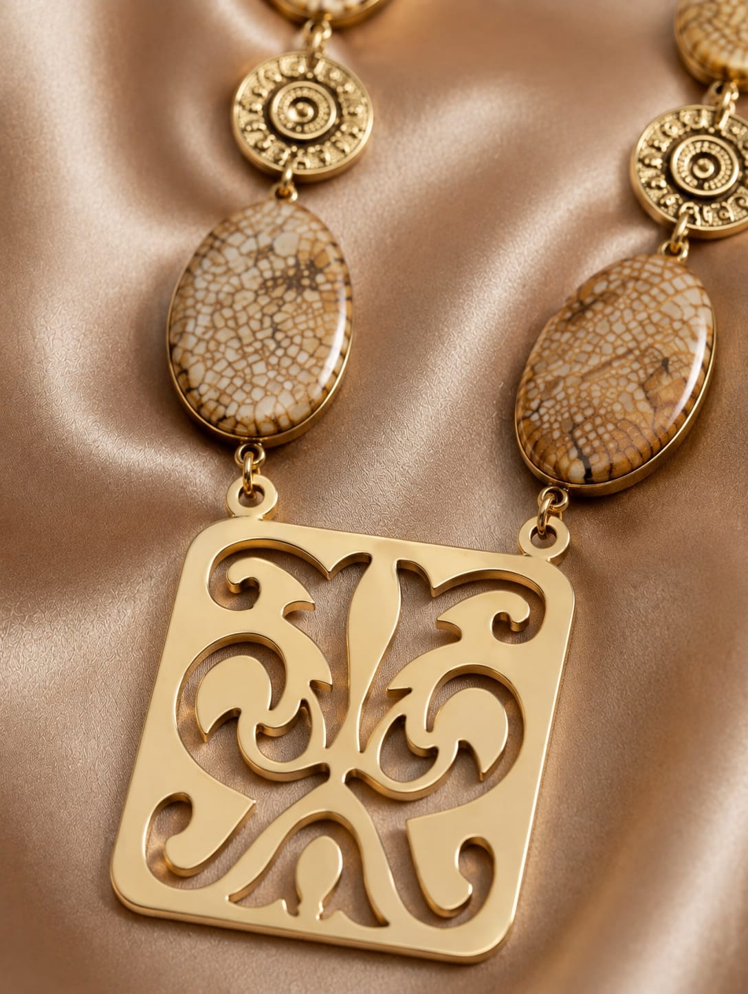 Liana Chic Necklace