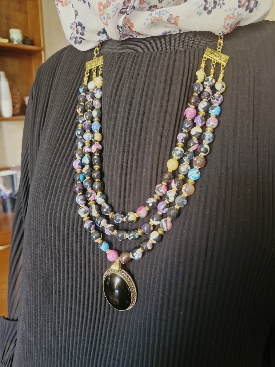 مجموعة نيفين السوداء