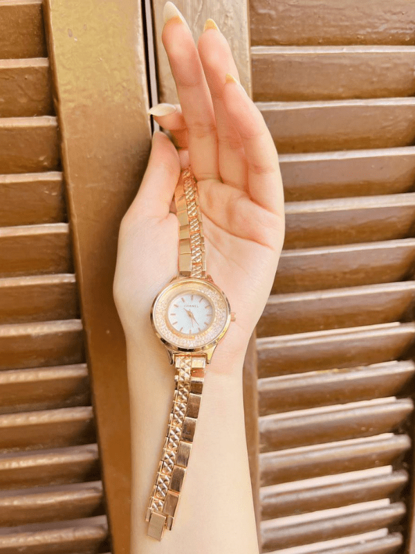 Mariam Simple Watch