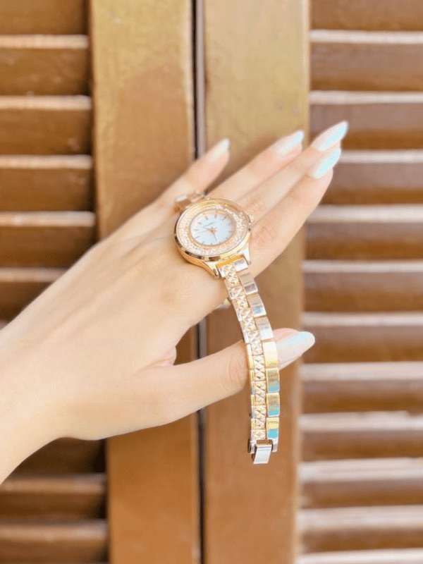 Mariam Simple Watch