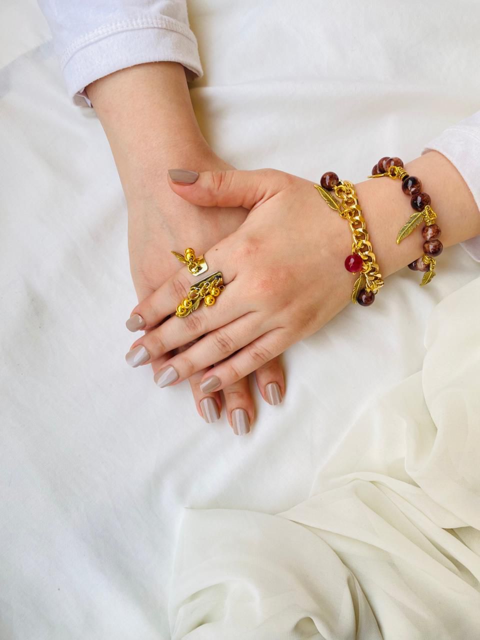 أساور نهى الأنيقة