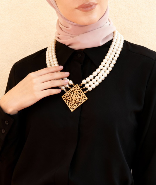 The Luxury White Necklace