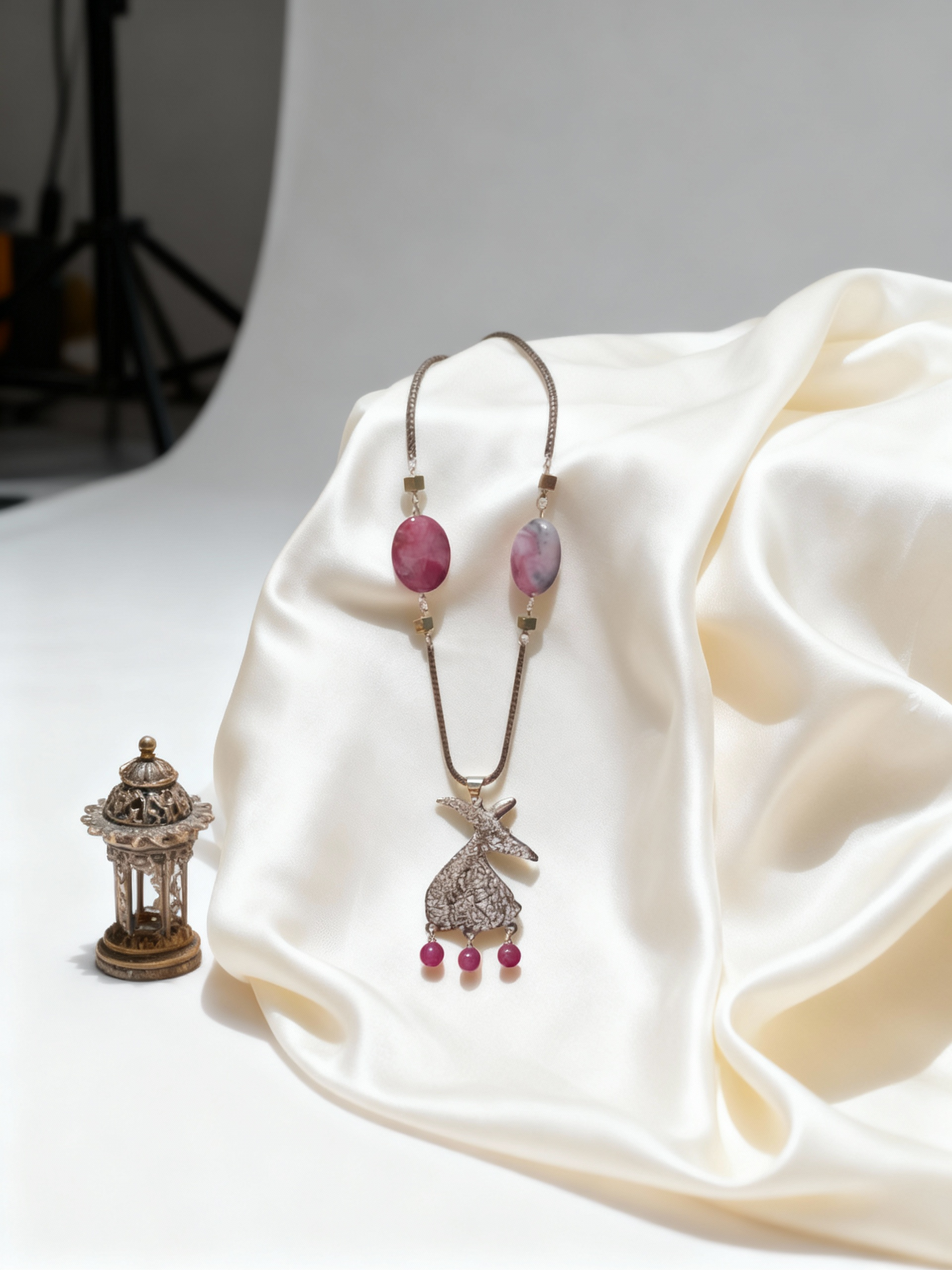 Zahra Pink Agate Necklace
