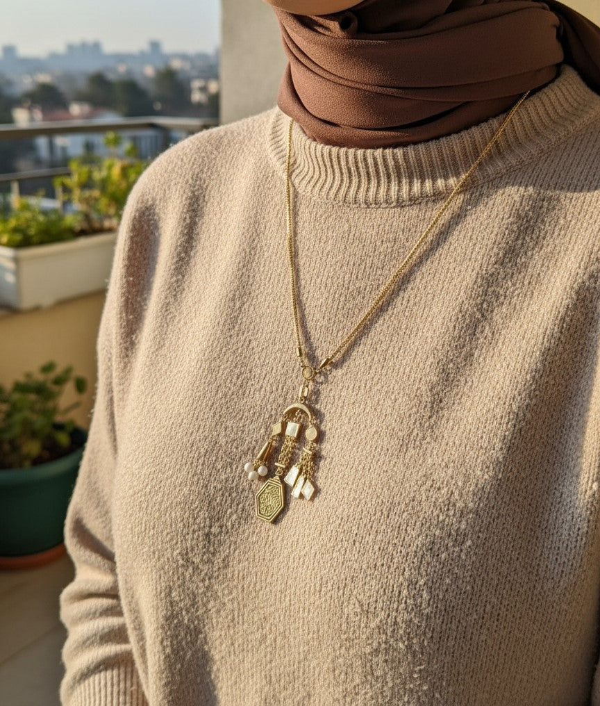 قلادة رنا - مطلية بالفضة