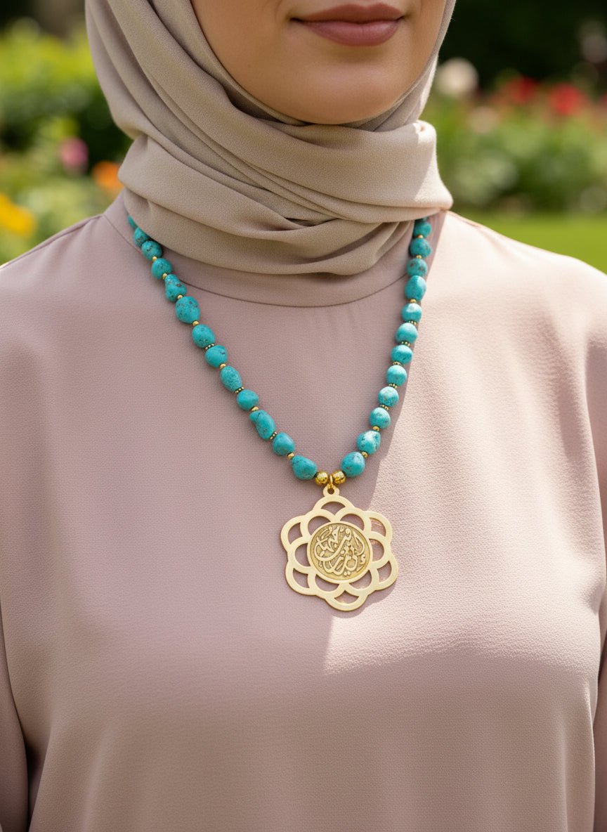 Dina Simple Necklace - Turquoise Stones